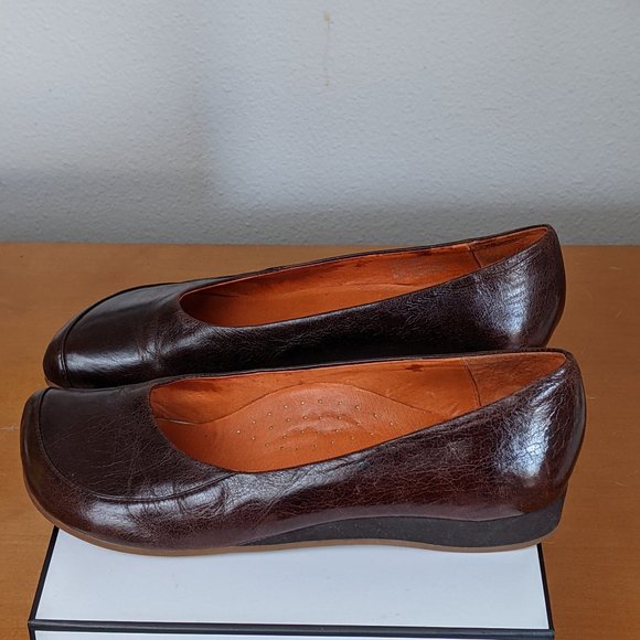 Miz Mooz Brown Slipon Mini Wedges Size 39 - Picture 2 of 7
